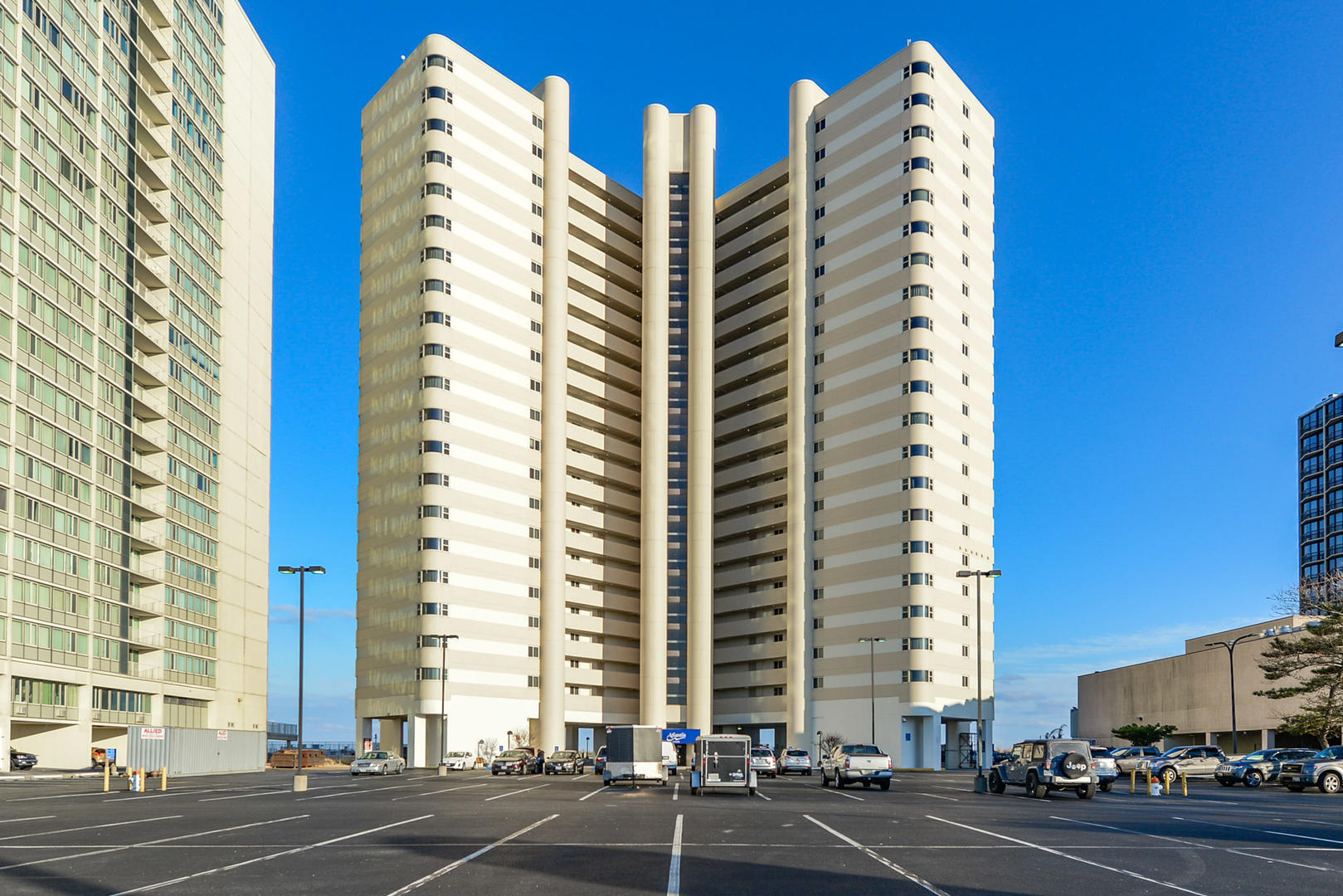 Resort Atlantis condo rentals